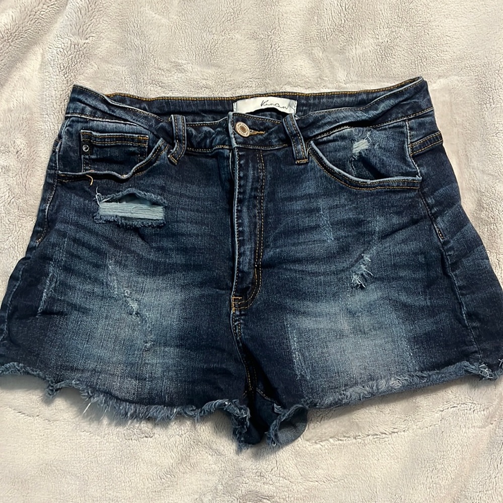 Kacan women’s shorts size 11